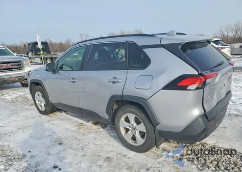 2019 Toyota Rav4 Xle из США, поврежденный, VIN JTMP1RFV3KD026784